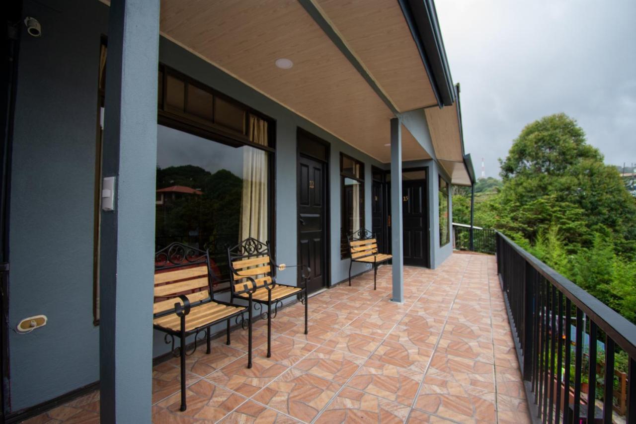 Cabinas Eddy B&B Monteverde Exterior foto