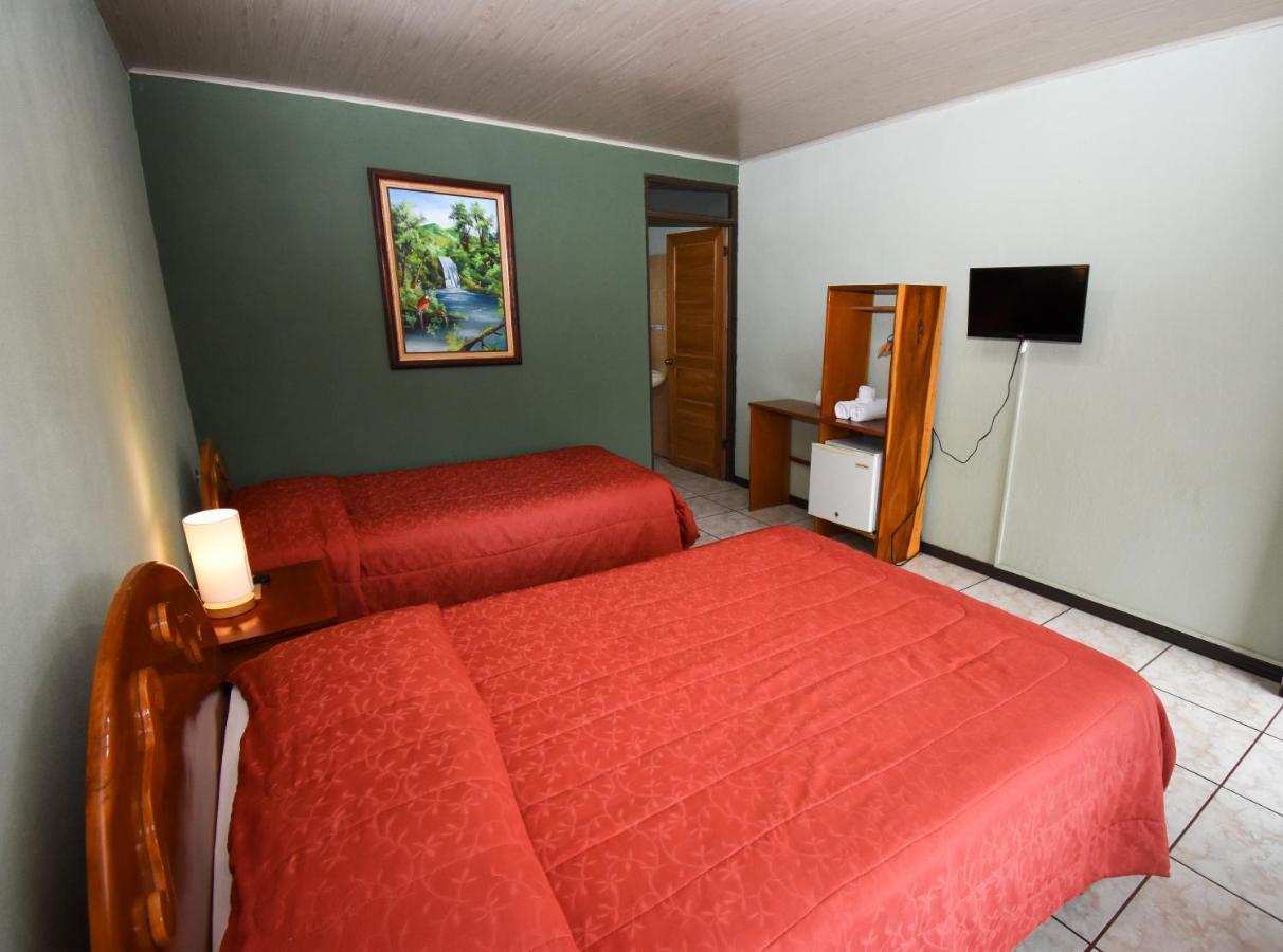 Cabinas Eddy B&B Monteverde Exterior foto