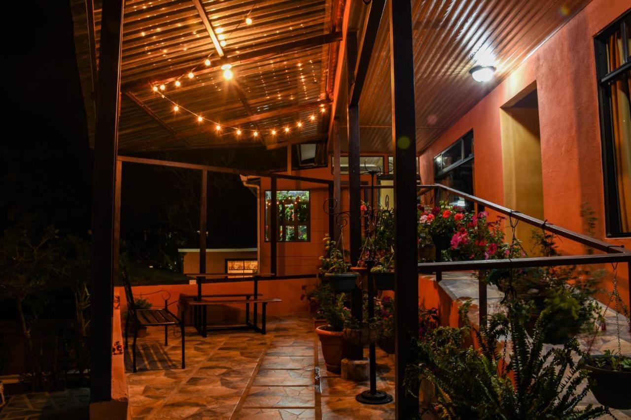 Cabinas Eddy B&B Monteverde Exterior foto